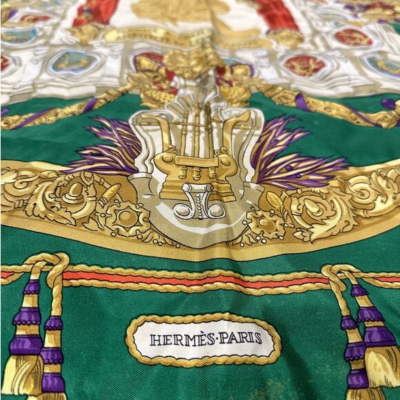 HERMES Scarf Silk Hommage A Charles Garnier Green -Preowned, no box, no care tag - Picture 6 of 12